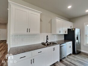 1031 Pebble Pass in Centerton, AR - Building Photo - Building Photo