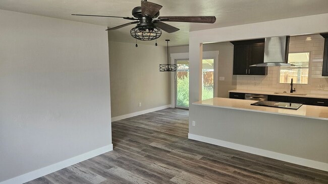 1614 Leila Dr in Loveland, CO - Foto de edificio - Building Photo