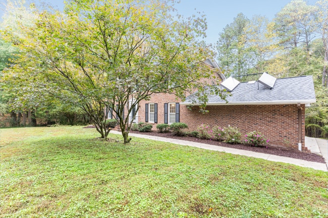 6824 Branton Dr in Cary, NC - Foto de edificio - Building Photo