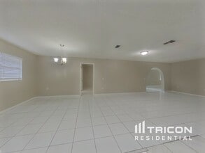 7116 Green Needle Dr in Winter Park, FL - Building Photo - Building Photo