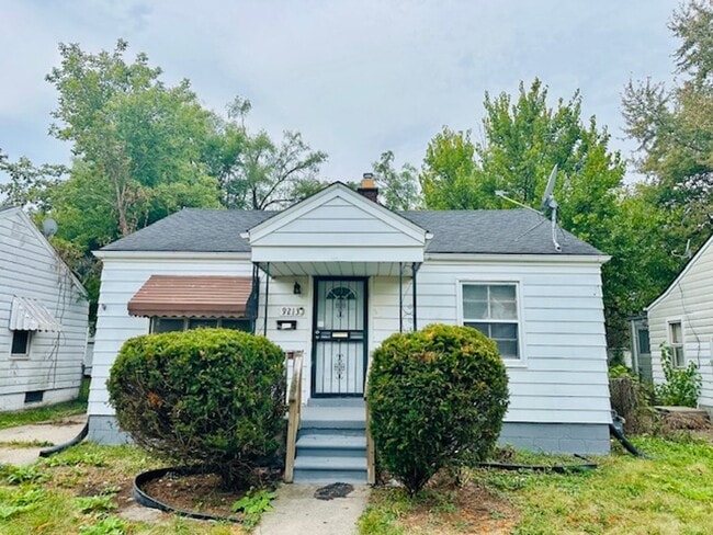 property at 9213 Plainview Ave