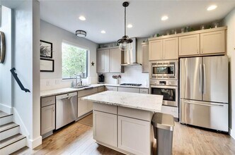 1311 Justin Ln in Austin, TX - Building Photo - Building Photo