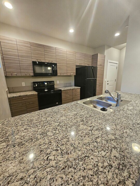 2985 N Meridian Rd in Meridian, ID - Foto de edificio