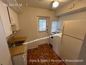 701 Bay St NE-Unit -7 in St. Petersburg, FL - Building Photo - Building Photo