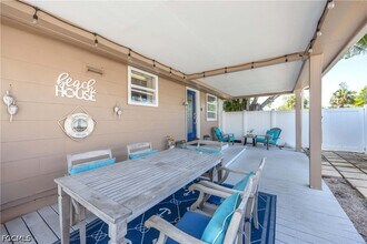 547 101st Ave N in Naples, FL - Building Photo - Building Photo