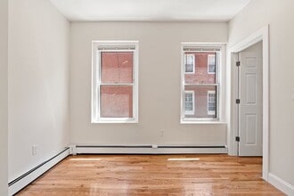 159 Salem St, Unit 2 in Boston, MA - Building Photo - Building Photo