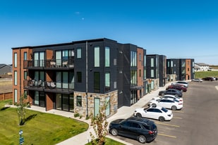 Bluestem Reserve Apartments in Yankton, SD - Building Photo