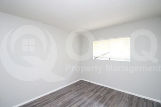 3002 E Waltann Ln in Phoenix, AZ - Building Photo - Building Photo