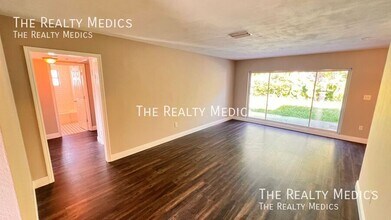 929 Dupont Ave in Winter Park, FL - Building Photo - Building Photo