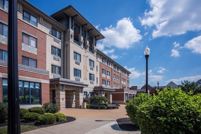 Arbor Park Village in Cleveland, OH - Foto de edificio - Building Photo