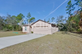 2799 W Sheila Dr in Citrus Springs, FL - Building Photo - Building Photo