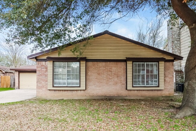 11330 White Gate Ln