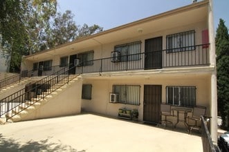 Fremont in Alhambra, CA - Foto de edificio - Building Photo