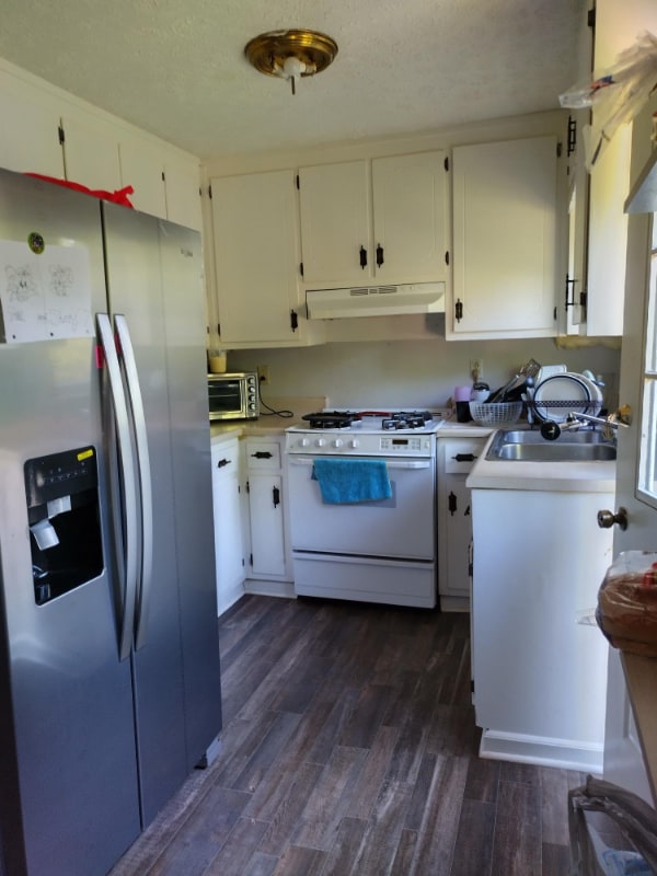 6543 Bay St in Douglasville, GA - Foto de edificio - Building Photo