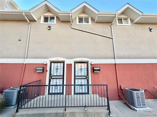 714 E 18th Ave in Denver, CO - Building Photo - Building Photo