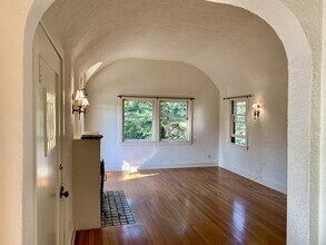1849 Eucalyptus Ave in Encinitas, CA - Building Photo - Building Photo