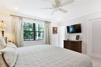 21 Emarita Way in Stuart, FL - Foto de edificio - Building Photo