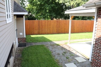 431 N 7th St, Unit 431 in Olean, NY - Building Photo - Building Photo