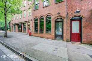 4173 Raphael Street in Covington, GA - Building Photo