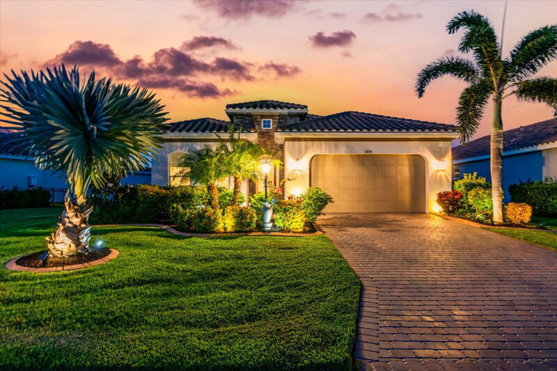 13236 Saw Palm Crk Trl in Bradenton, FL - Building Photo