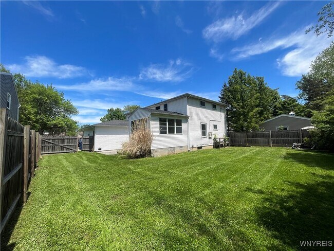 47 Glenhaven Dr in Buffalo, NY - Building Photo - Building Photo