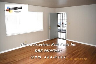 7120 Inglewood Ave in Stockton, CA - Building Photo - Building Photo