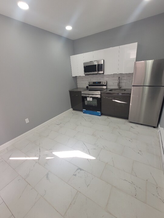 1428 Jackson St-Unit -1 in Philadelphia, PA - Building Photo