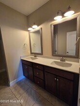 3905 Granada Dr in Winterville, NC - Building Photo - Building Photo