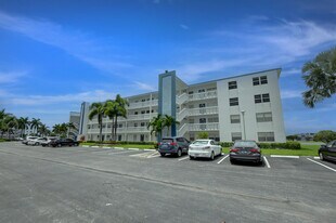 3060 Exeter in Boca Raton, FL - Building Photo