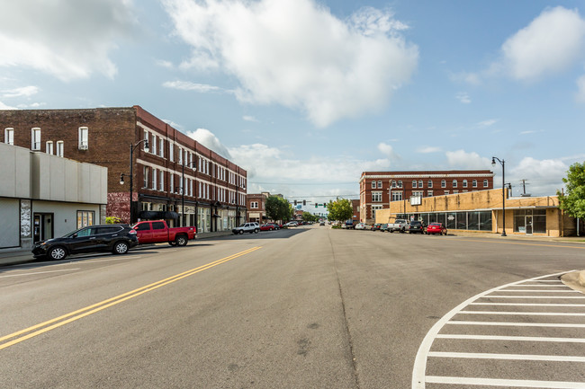 Montgomery Block Apartments in Sheffield, AL - Building Photo - Building Photo