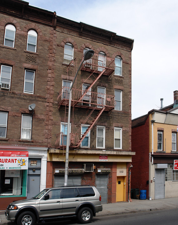 112 Passaic St in Passaic, NJ - Building Photo