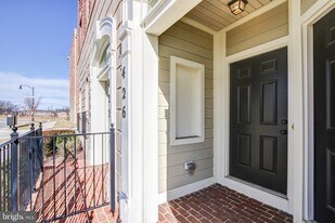 426 Exchange Avenue in Gaithersburg, MD - Building Photo