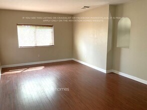 22121 SW 87th Pl in Cutler Bay, FL - Foto de edificio - Building Photo