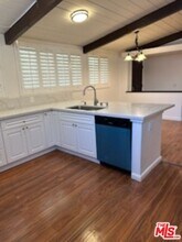 4961 Rigoletto St in Los Angeles, CA - Building Photo - Building Photo