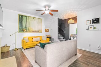 1296 Sells Ave SW, Unit A in Atlanta, GA - Building Photo - Building Photo