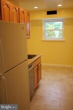 436 N Armistead St-Unit -204 in Alexandria, VA - Building Photo - Building Photo