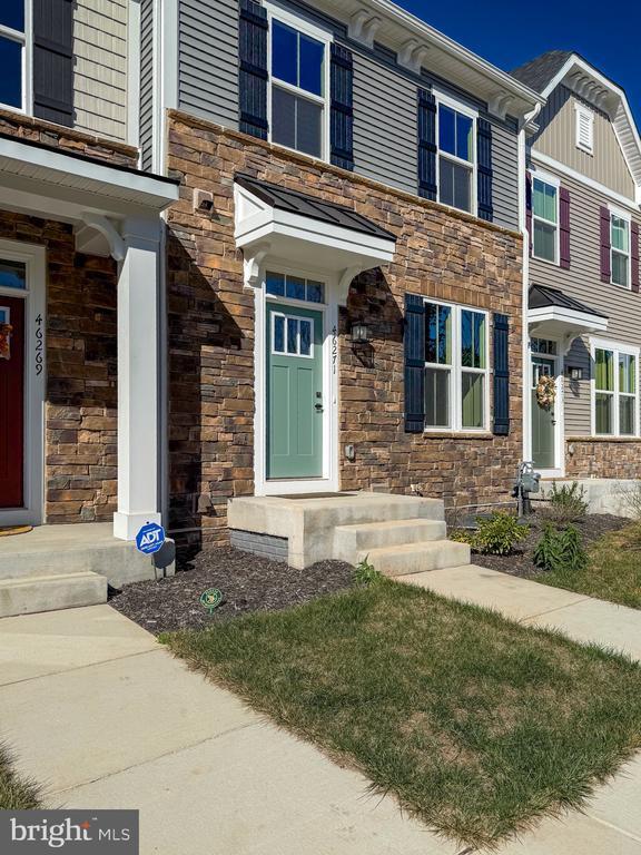 property at 46271 Mount Kellogg Ter