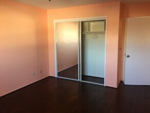 1832 S Curson Ave, Unit 1 in Los Angeles, CA - Building Photo - Building Photo