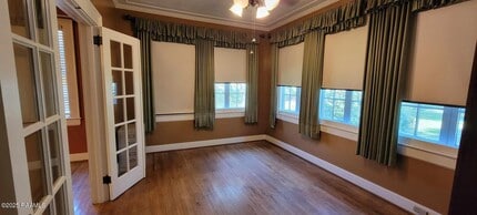 211 City Park Cir in New Iberia, LA - Building Photo - Building Photo