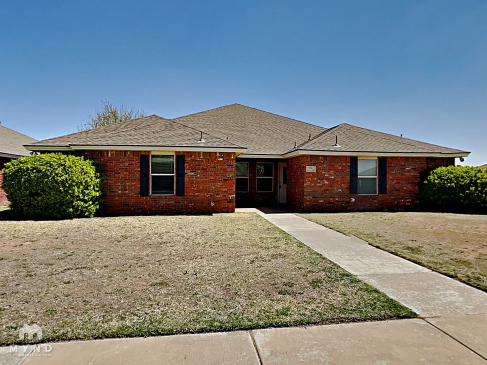 524 N Brentwood Ave in Lubbock, TX - Foto de edificio