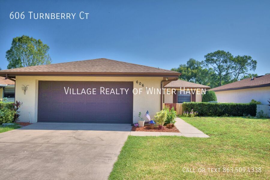 606 Turnberry Ct in Winter Haven, FL - Foto de edificio