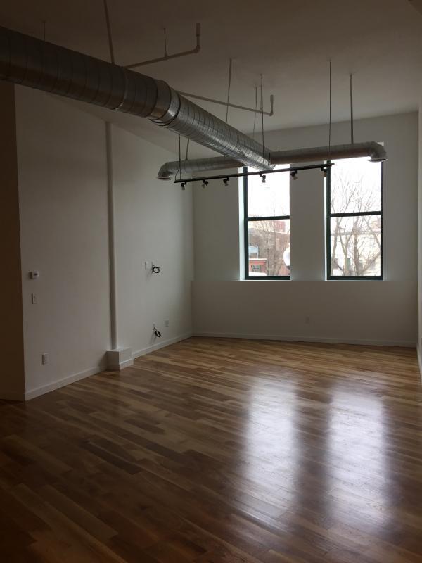 600 Columbia Rd, Unit #1 in Boston, MA - Building Photo - Building Photo