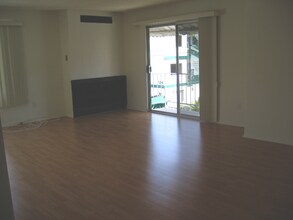 117 Catamaran St in Marina Del Rey, CA - Building Photo - Building Photo