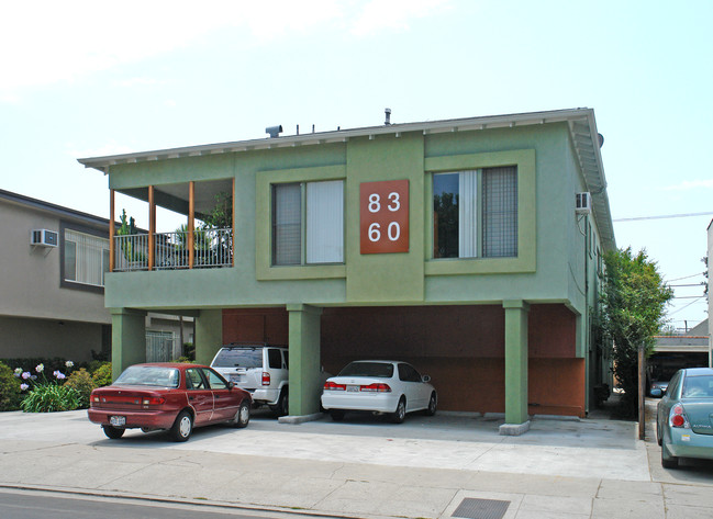 8360 Blackburn Ave in Los Angeles, CA - Building Photo - Building Photo