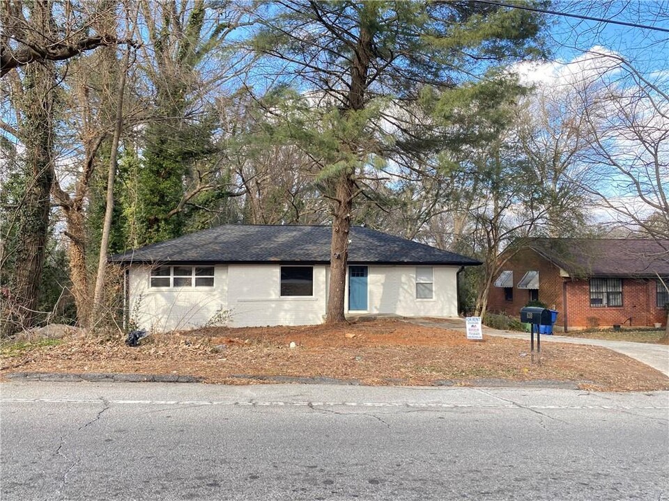 630 Custer Ave SE in Atlanta, GA - Building Photo