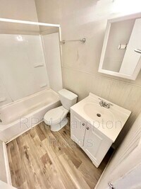 452 Britnie Ct photo'