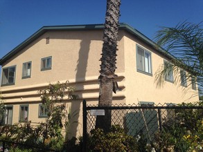 1304 Bush St in Oceanside, CA - Building Photo - Building Photo