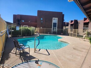16602 N 25th St in Phoenix, AZ - Building Photo - Building Photo