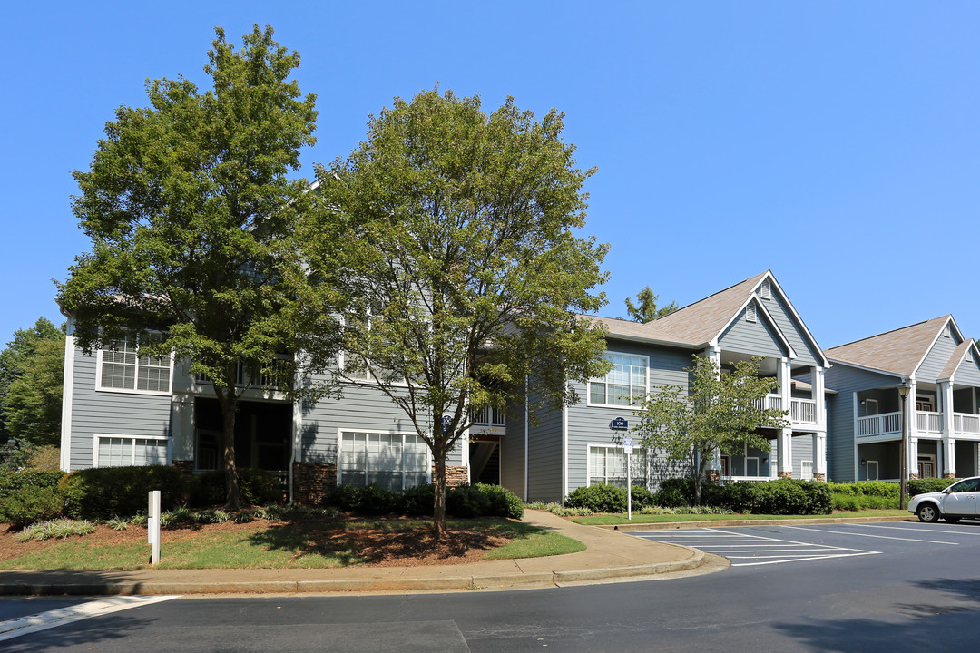 The Avenues of Kennesaw East & West in Kennesaw, GA - Foto de edificio