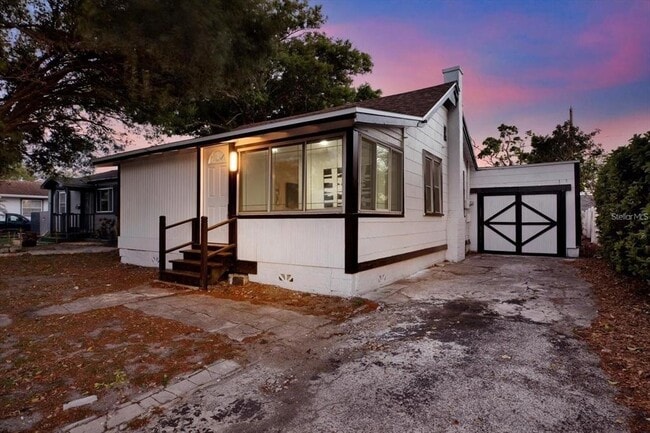 4082 38th Ave N in St. Petersburg, FL - Building Photo - Building Photo